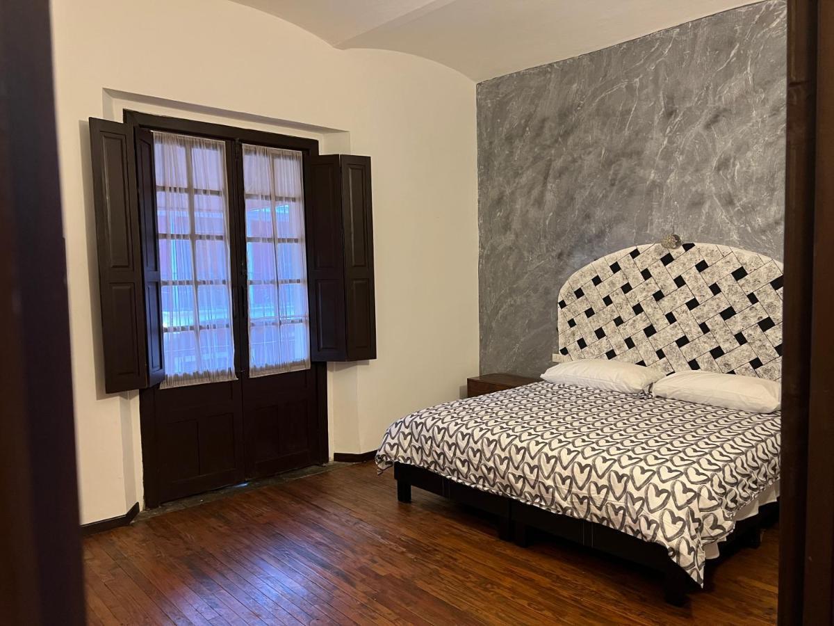 Catedral 304 Hotel Пуебла Екстериор снимка