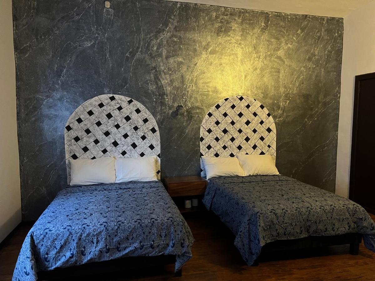 Catedral 304 Hotel Пуебла Екстериор снимка