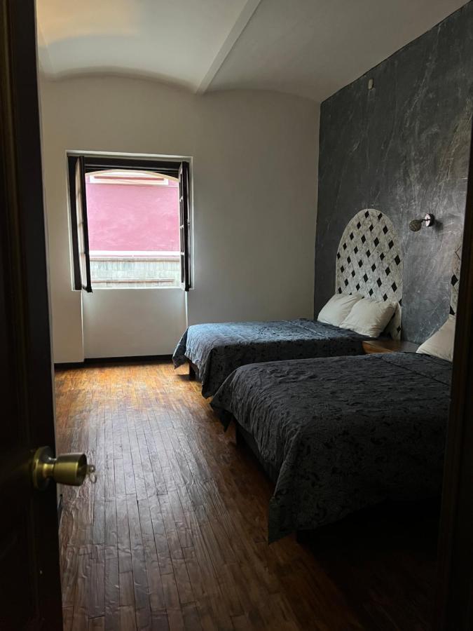 Catedral 304 Hotel Пуебла Екстериор снимка