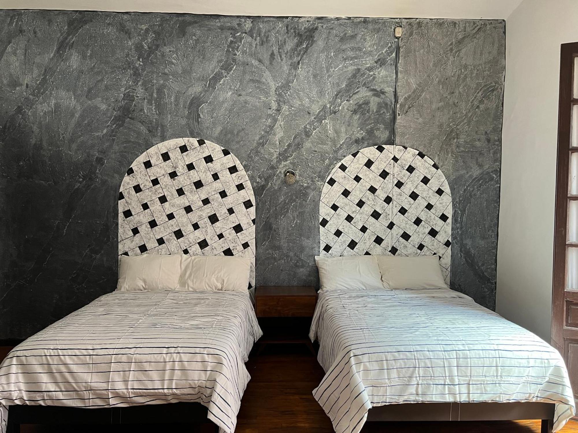 Catedral 304 Hotel Пуебла Екстериор снимка