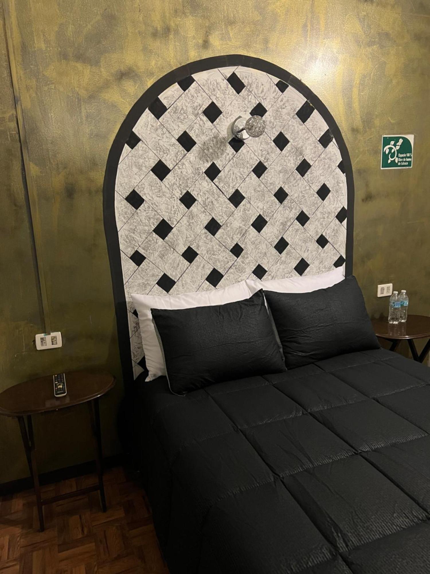 Catedral 304 Hotel Пуебла Екстериор снимка